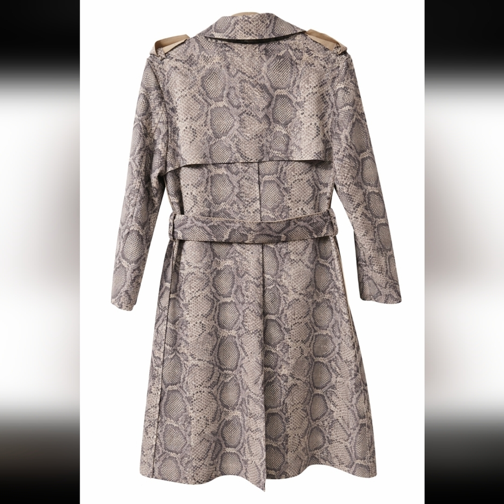 Elegant Snake Print Trench Coat - Picture 4 of 7